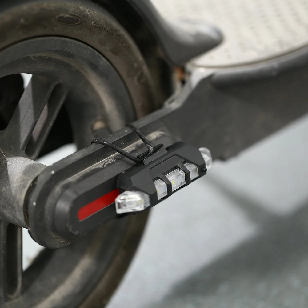 2pcs Practical Scooter Warning Light Electric Scooter Night Safety High-brightness Taillight Waterproof LED Flashlight